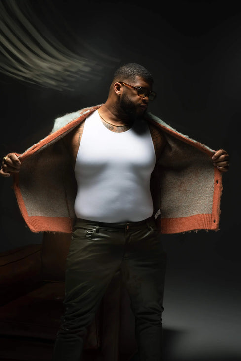 Top layering-friendly body shapers.